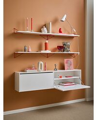 maze-interior-pythagoras-desk-